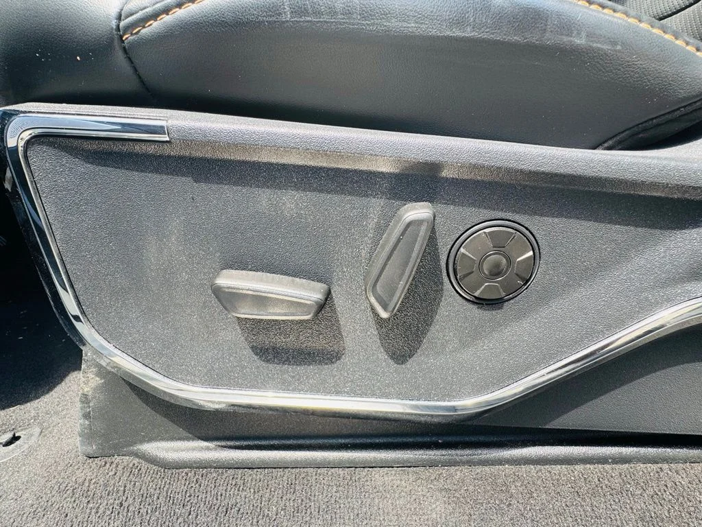Used 2024 White Ford Platinum image 8