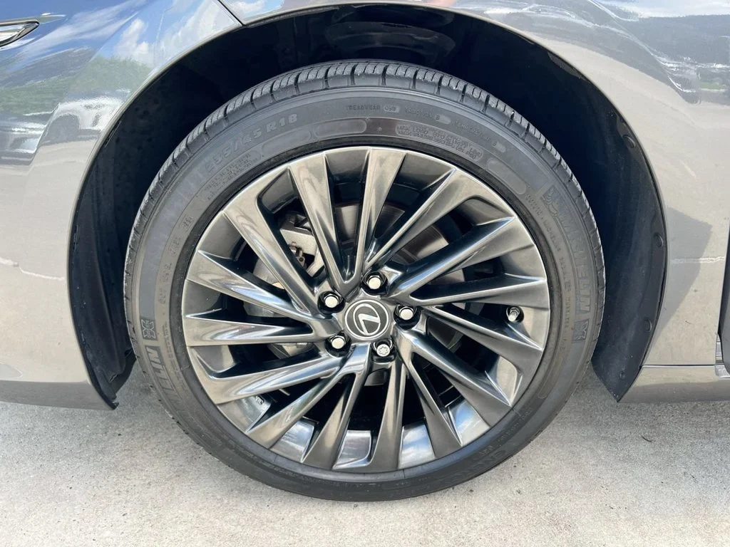 Certified Used 2024 CLOUDBURST GRAY Lexus 350 Luxury image 9