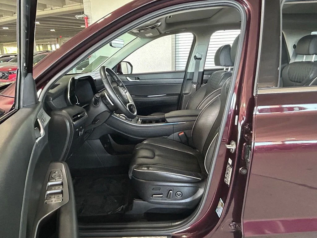 Used 2024 Sierra Burgundy Hyundai Limited image 16
