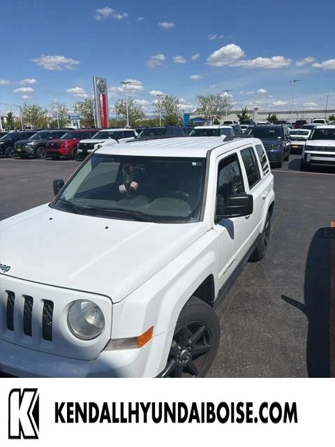 2016 Jeep Patriot Sport's photo