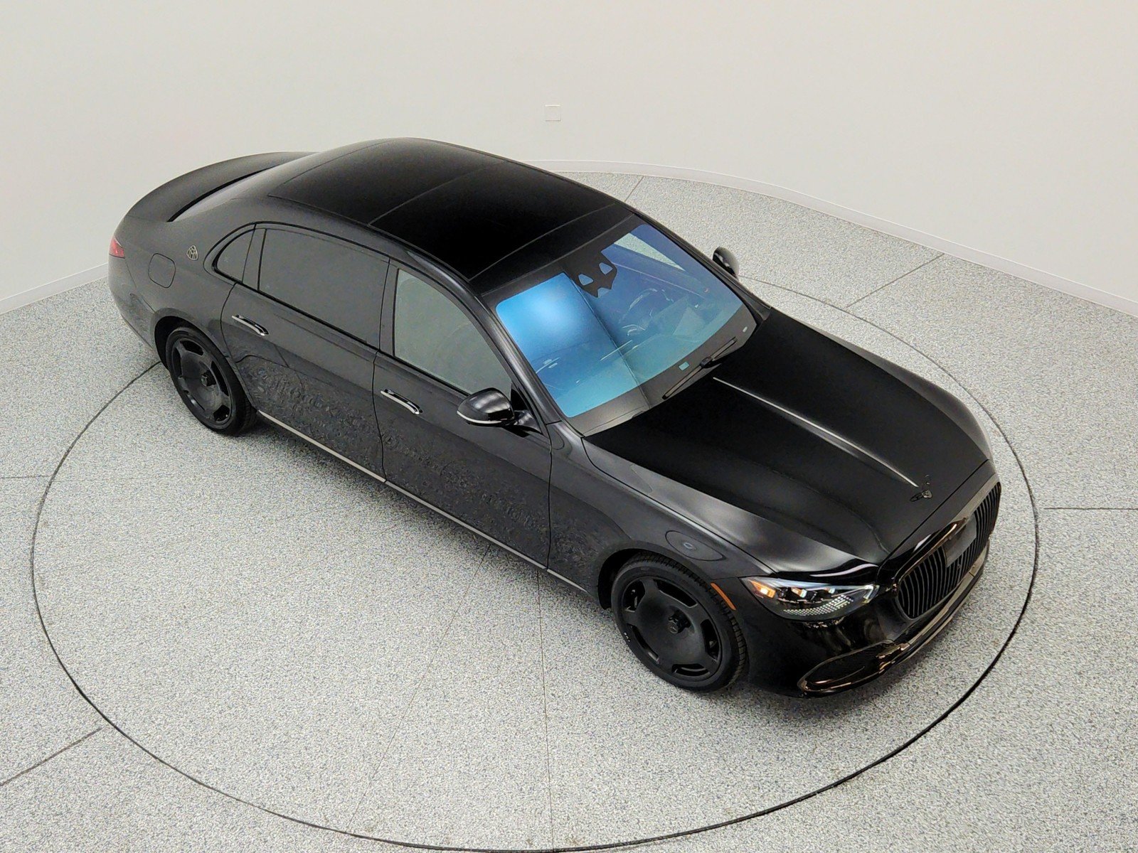 Certified Used 2024 Obsidian Black Metallic Mercedes-Benz Maybach S 580 4MATIC® Sedan image 25