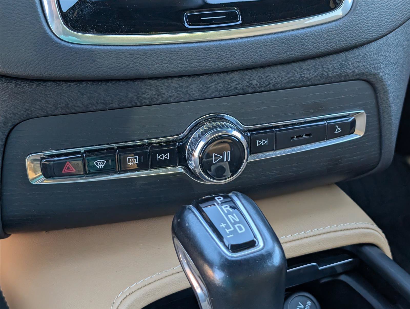 2022 Volvo XC90 Inscription - Photo 28