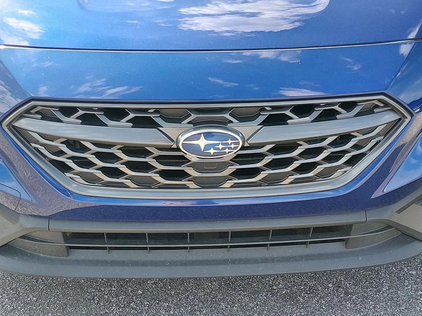 Used 2024 Sapphire Blue Pearl Subaru BASE image 9