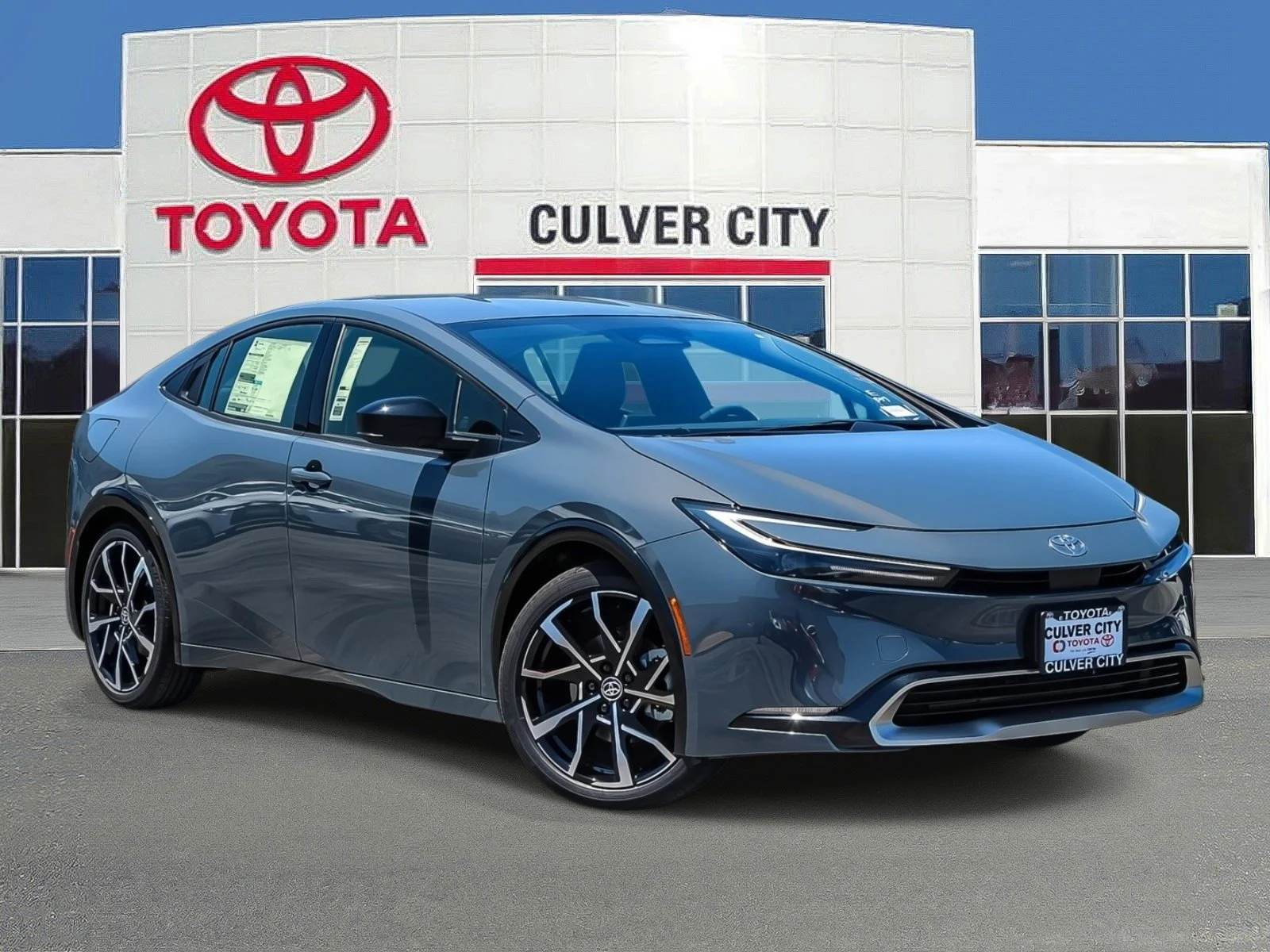 2026 Toyota Prius Plug-in Hybrid