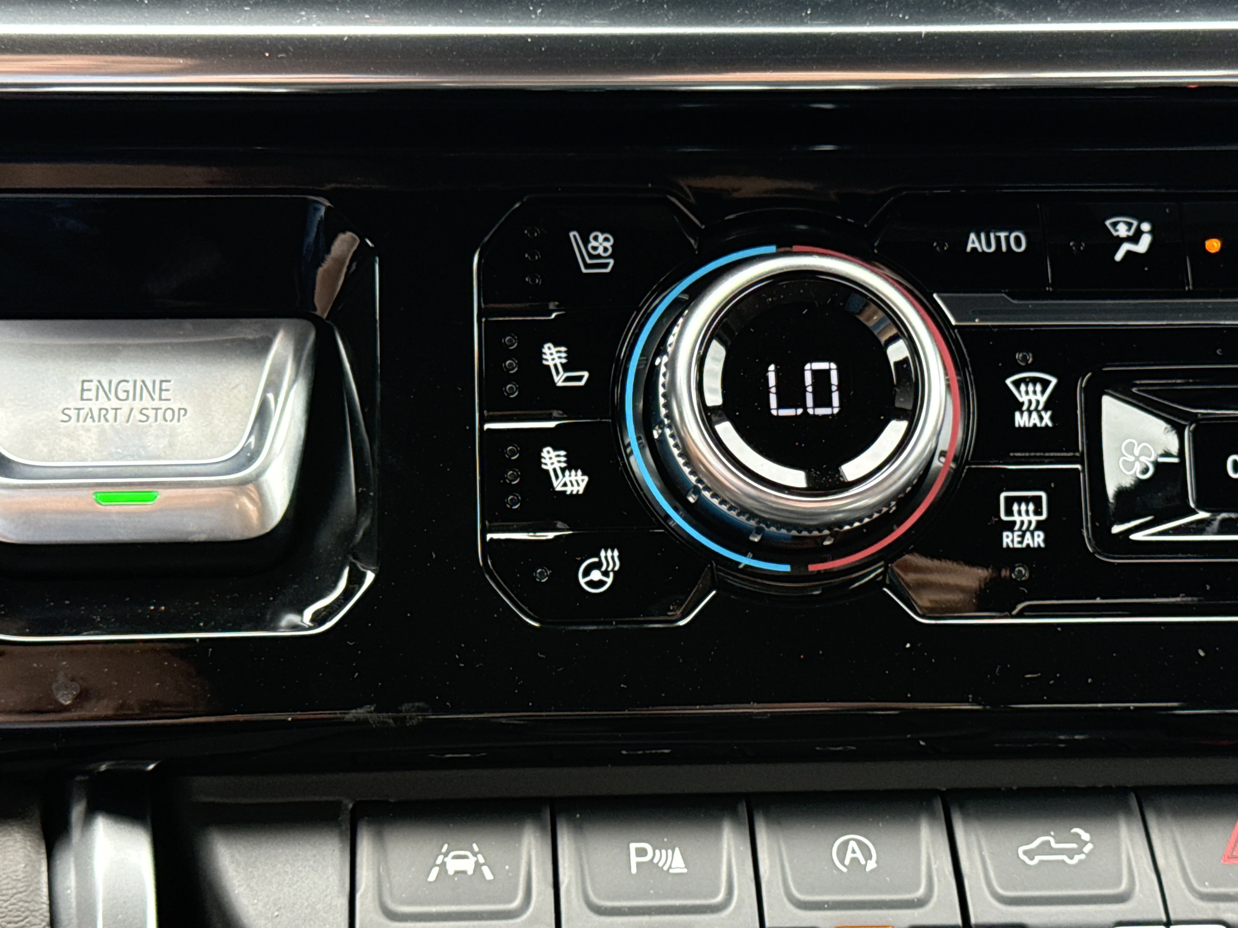 New 2026 Glacier White Tricoat GMC Denali 4WD image 17