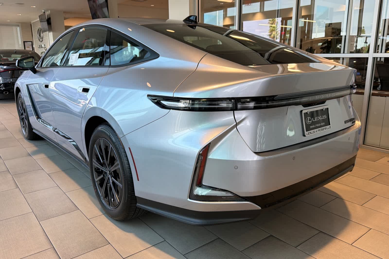 New 2026 Iridium Lexus ES 500e PREMIUM AWD image 6