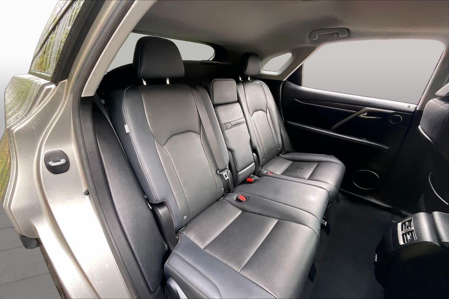 Used 2021 Atomic Silver Lexus  image 19