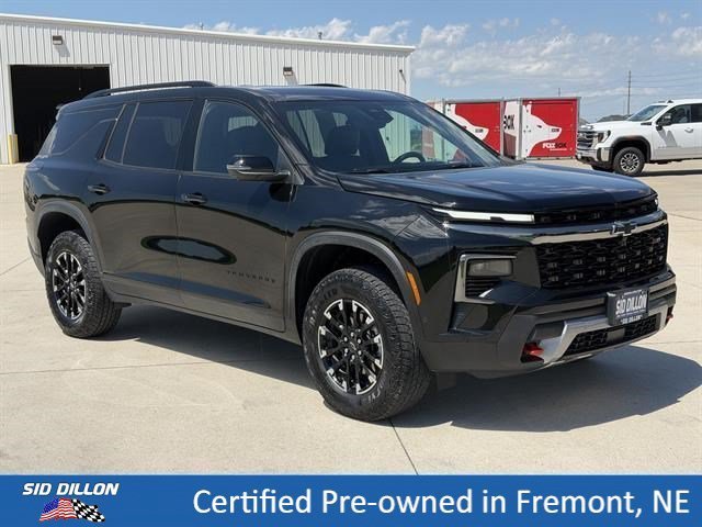 Used 2026 Mosaic Black Metallic Chevrolet AWD Z71 image 13