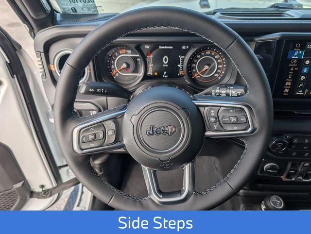 New 2026 Bright White Clear-Coat Exterior Paint Jeep Sahara image 15