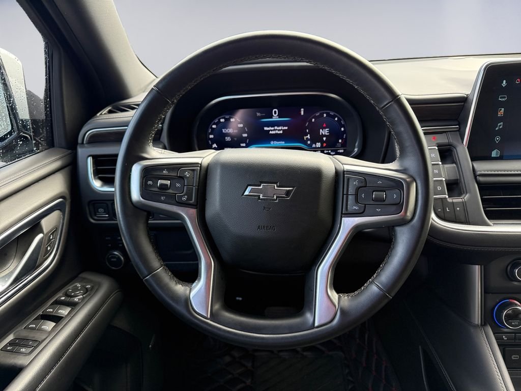 Used 2024 Gray Chevrolet Z71 image 14