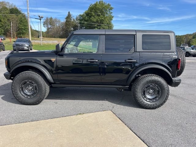 New 2025 Shadow Black Ford Badlands® image 9