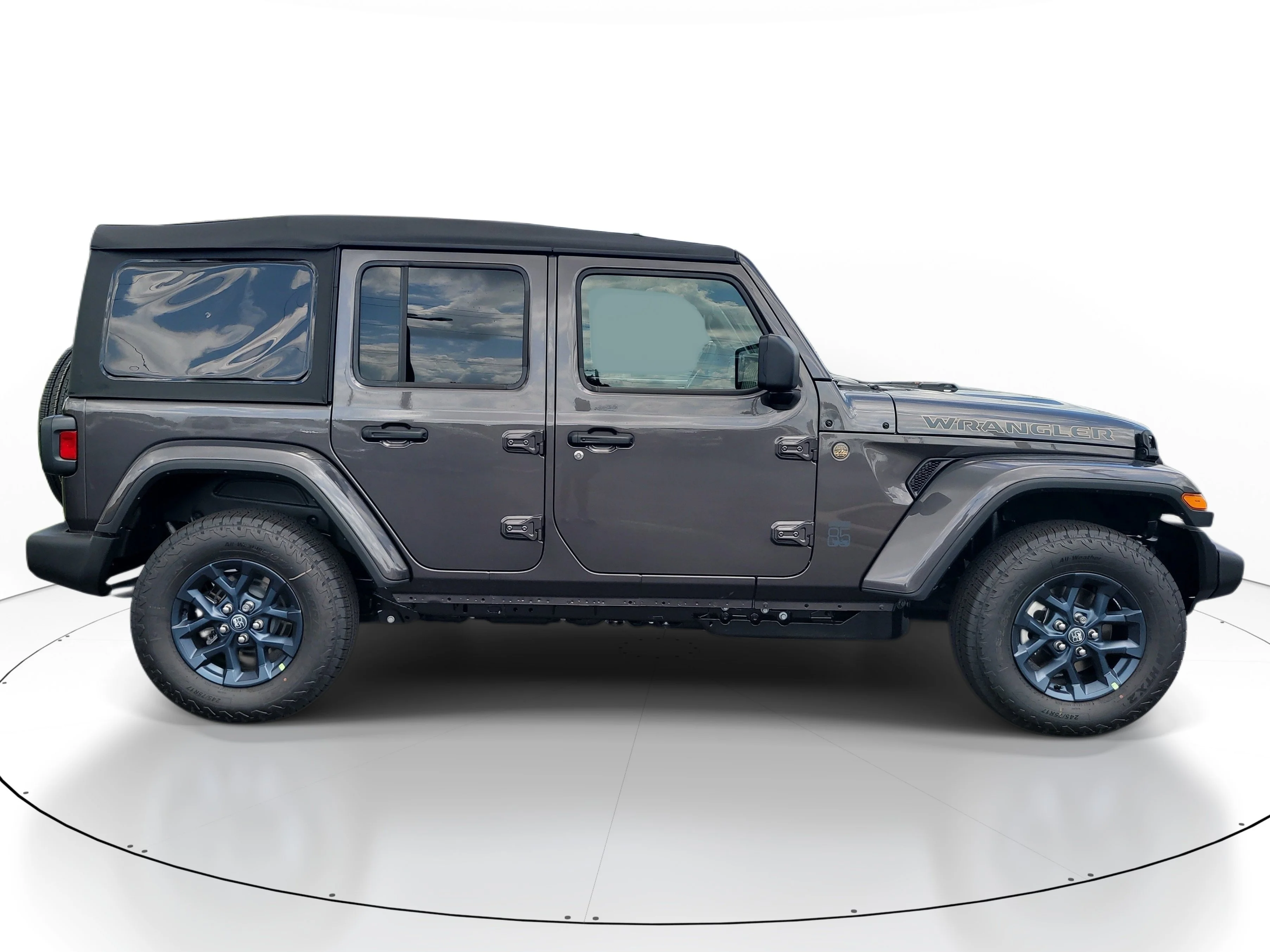 New 2026 Granite Crystal Metallic Clearcoat Jeep 85th Anniversary image 5