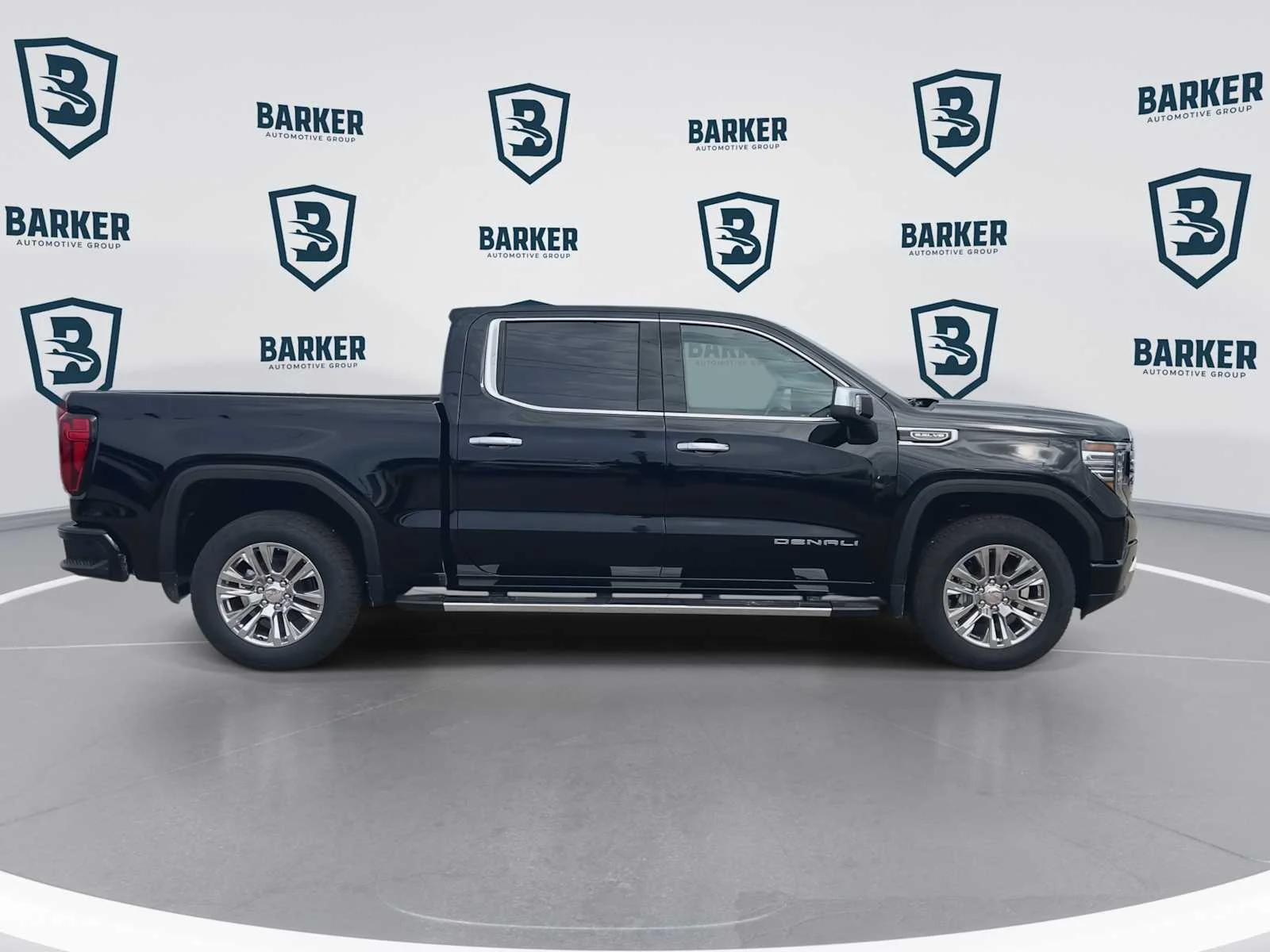 2026 GMC Sierra 1500 Denali - Photo 10