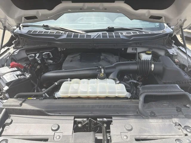 Used 2023 Silver Ford XLT image 24