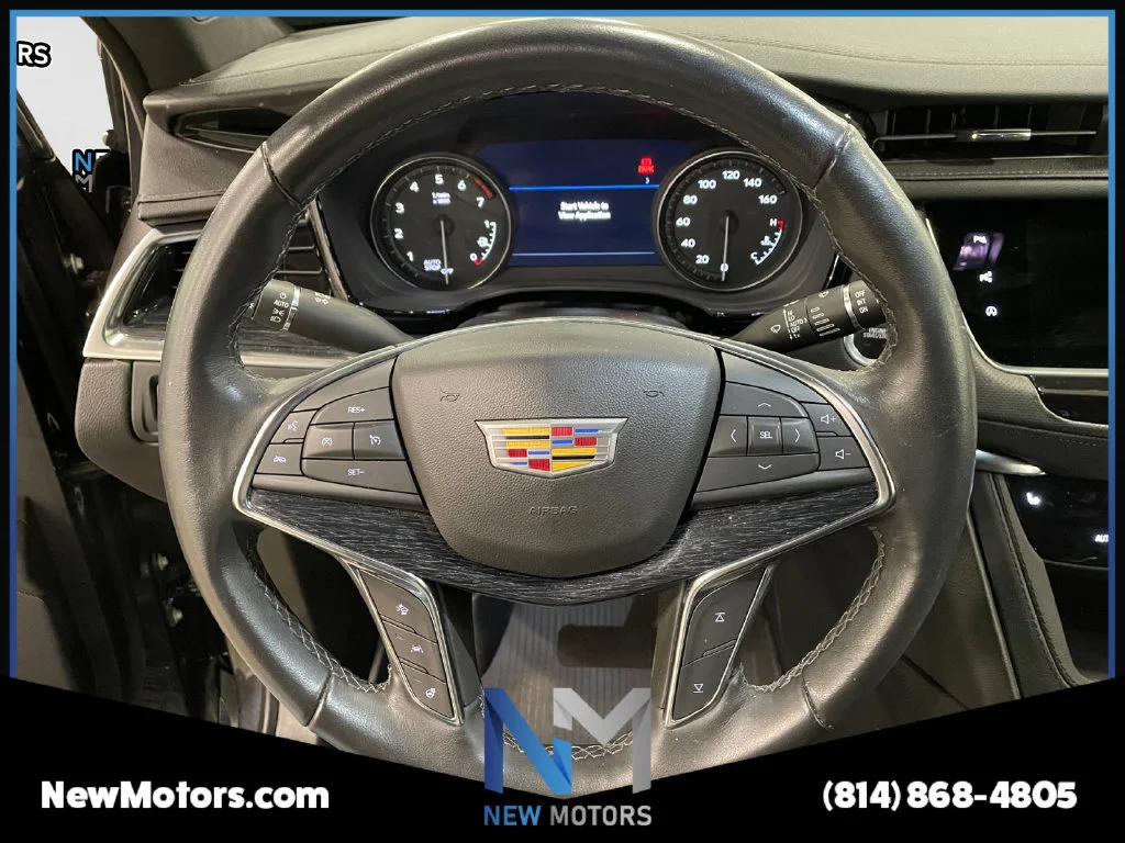 Used 2023 Wilder Metallic Cadillac Premium Luxury image 12