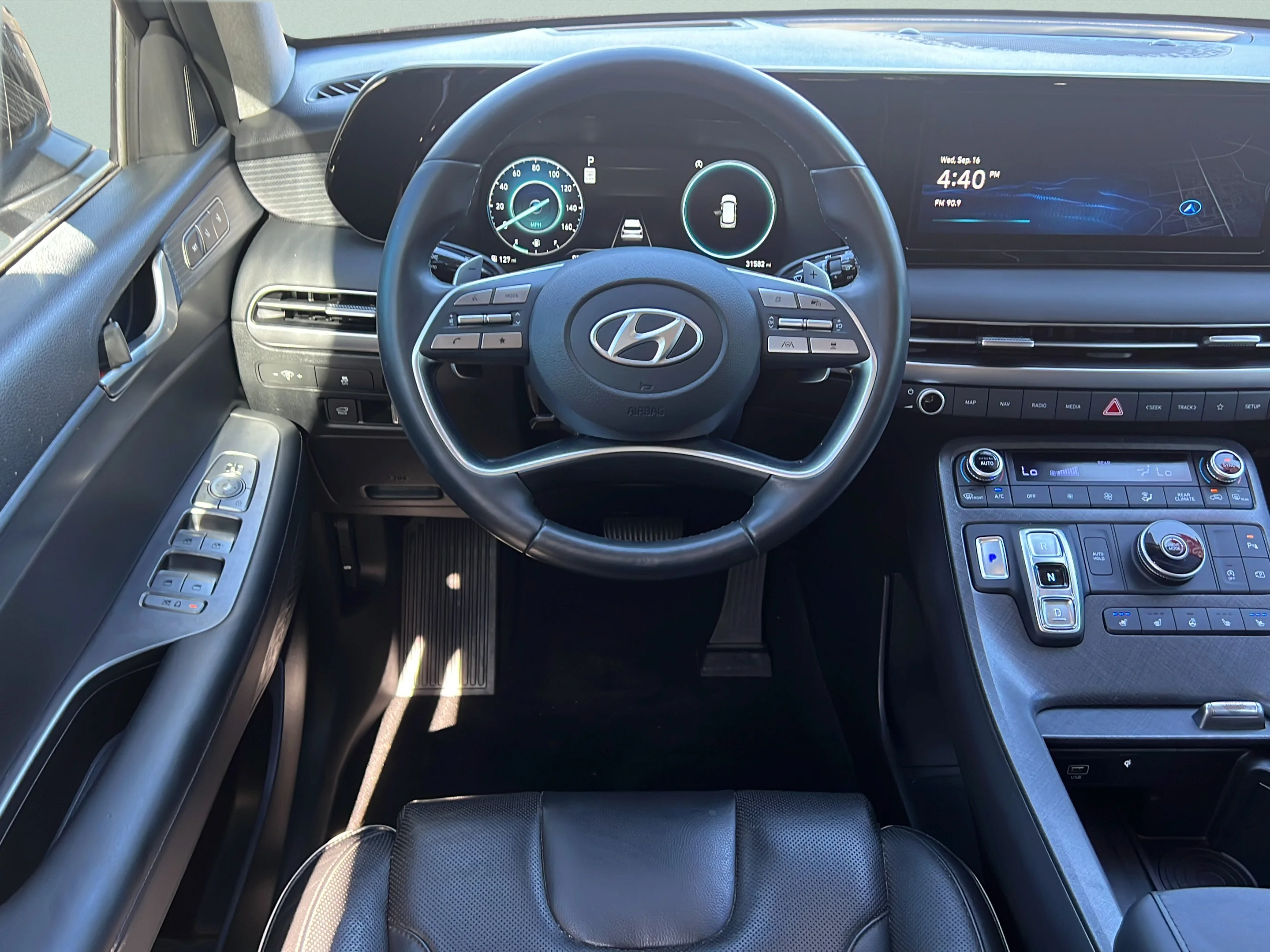 Used 2023 Steel Graphite Hyundai Limited image 13