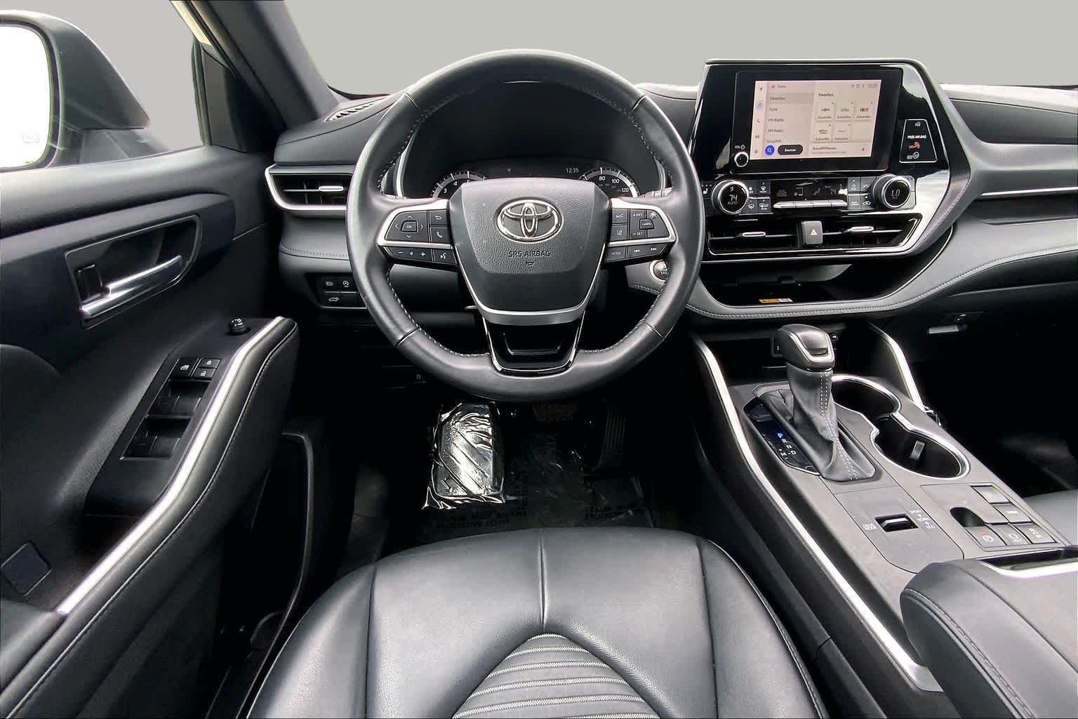 2024 Toyota Highlander XSE - Photo 6