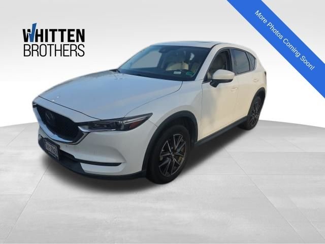 Used 2017 White Mazda Grand Touring image 1