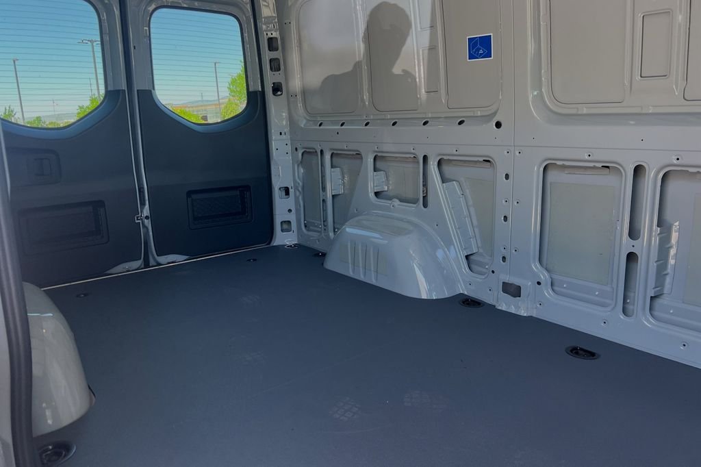 Used 2024 Silver Mercedes-Benz Cargo 144 WB image 14