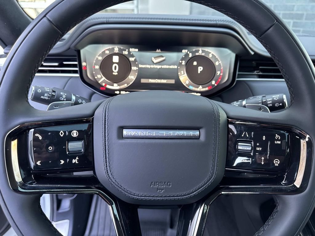 Used 2025 Fuji White Land Rover Autobiography image 28