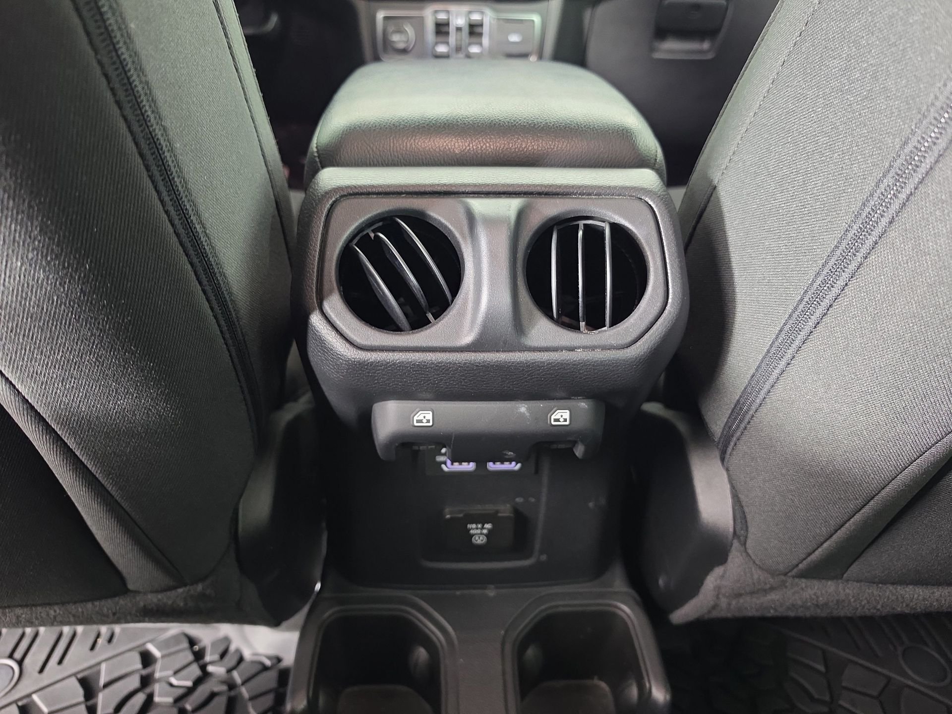 2023 Jeep Gladiator Sport S - Photo 37