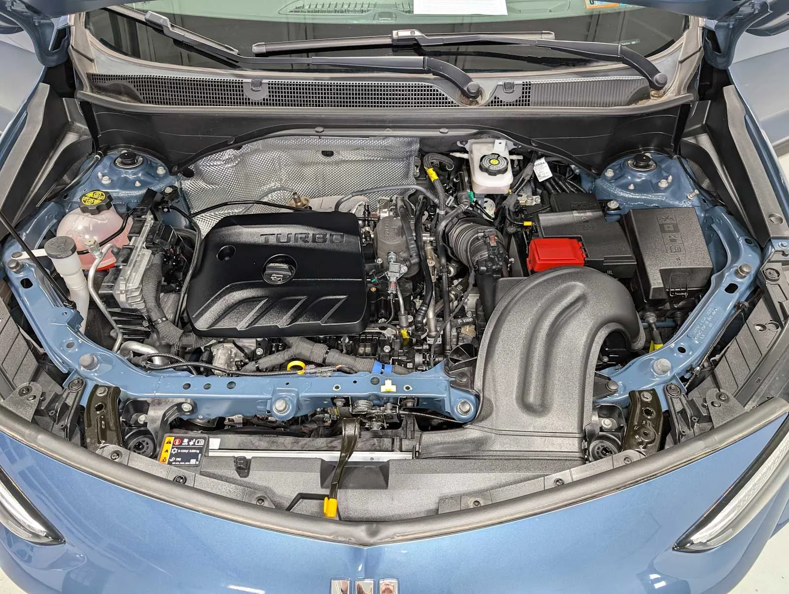 Used 2024 BLUE Buick Sport Touring image 15