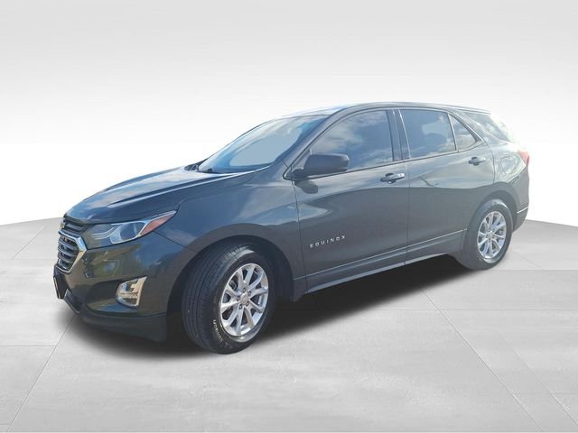 Used 2019 Gray Chevrolet LS image 3