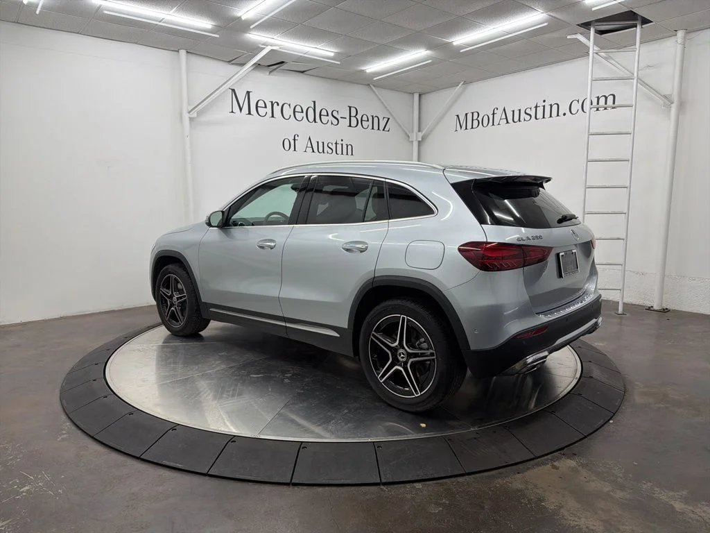 Used 2026 Silver Mercedes-Benz GLA 250 image 5