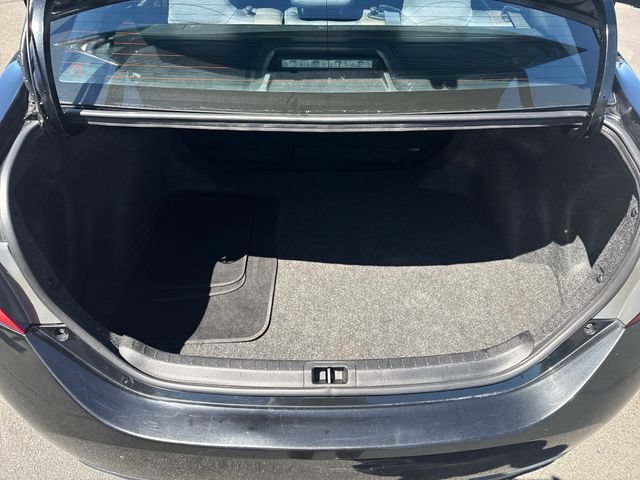 Used 2017 Black Sand Pearl Toyota L image 13