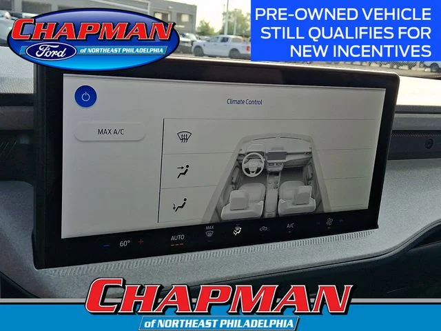 New 2026 Ruby Red Metallic Tinted Clearcoat Ford XLT image 17