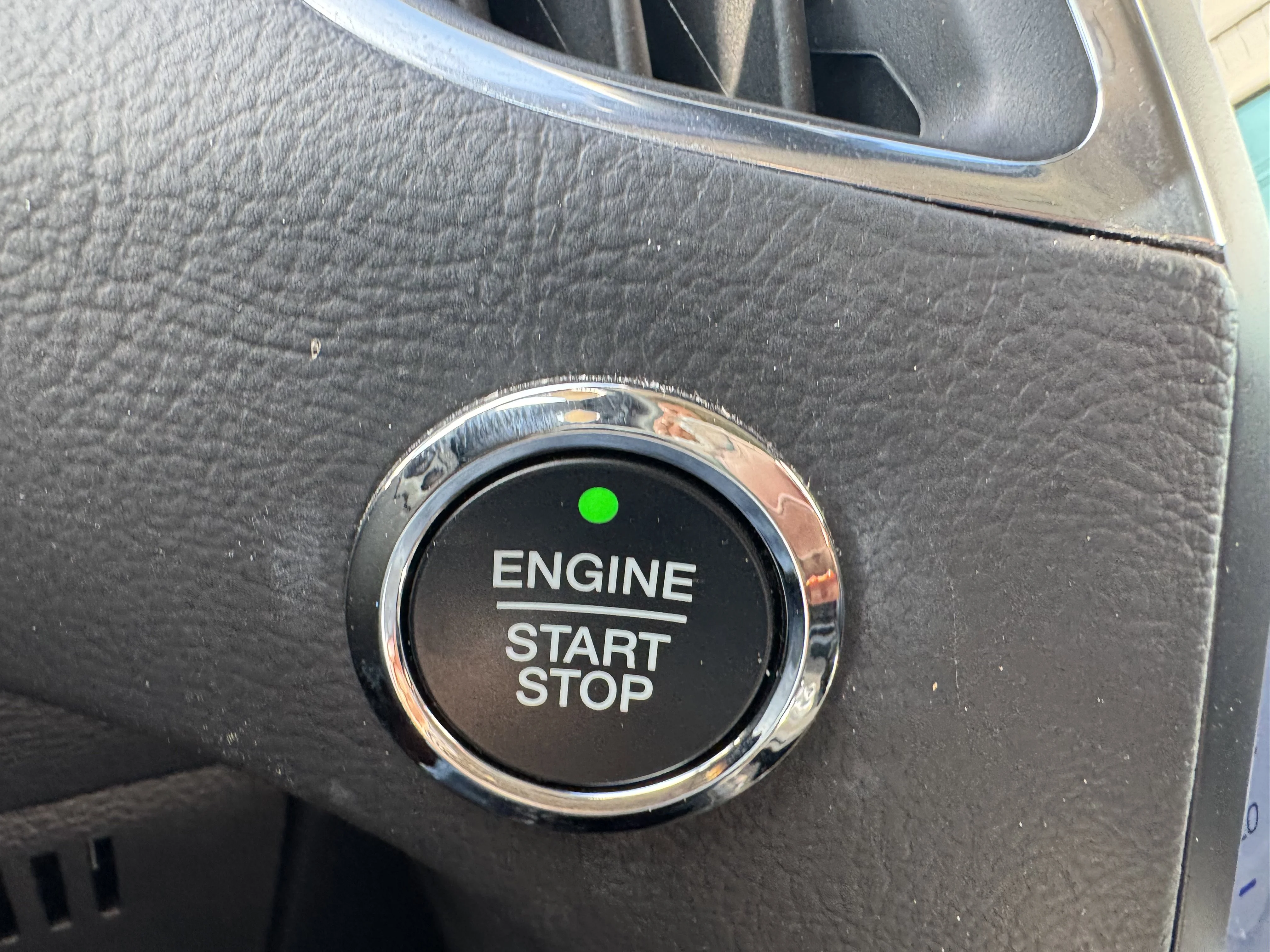 2024 Ford Edge Titanium - Photo 21