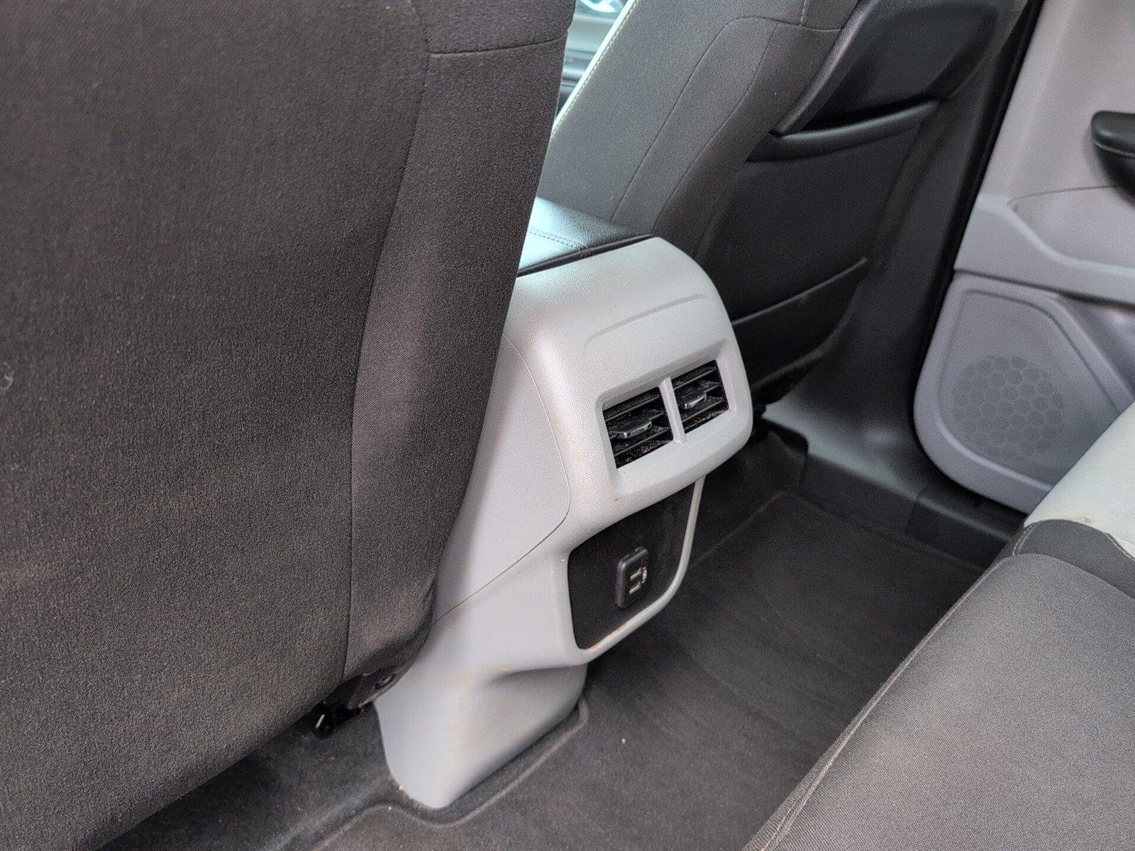 Used 2024 Summit White GMC SLE image 32
