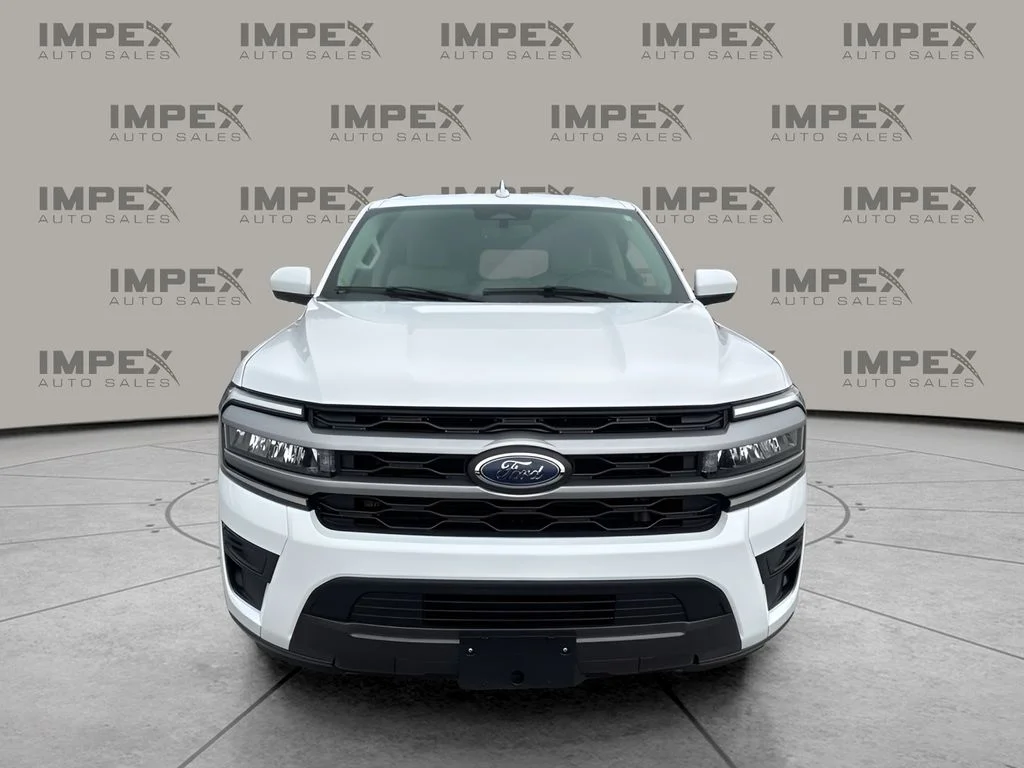 Used 2024 White Ford XLT image 8