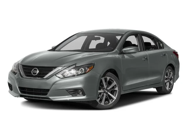 Used 2016 Gun Metallic Nissan 2.5 SR image 1
