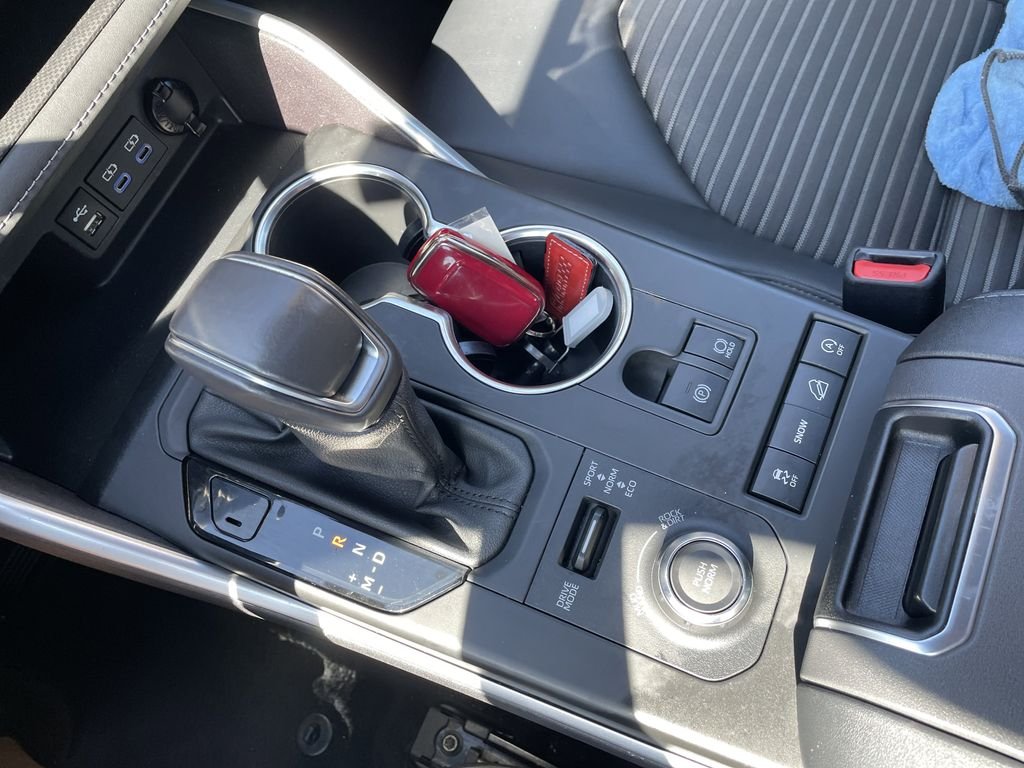 Used 2022 Silver Toyota XSE image 21