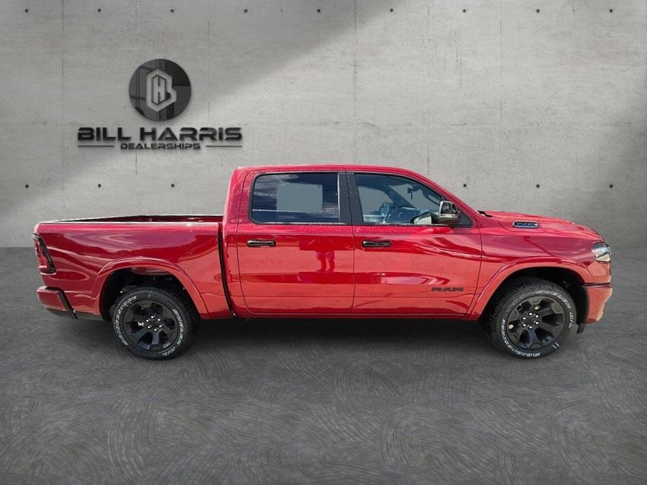 New 2026 Molten Red Pearl-Coat Exterior Paint RAM Big Horn/Lone Star image 4