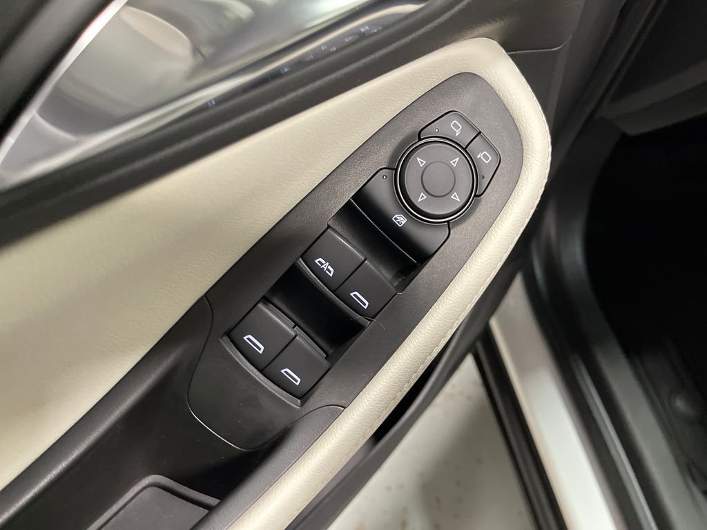 Used 2024 White Buick Preferred image 16