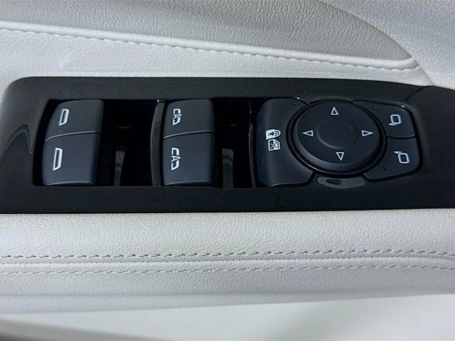 2026 Cadillac CT4 Luxury - Photo 11