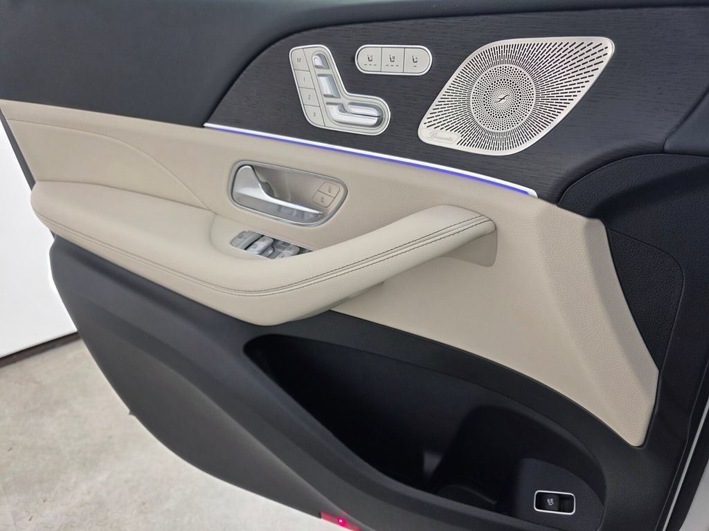 New 2026 Polar White Mercedes-Benz GLE 450 image 32