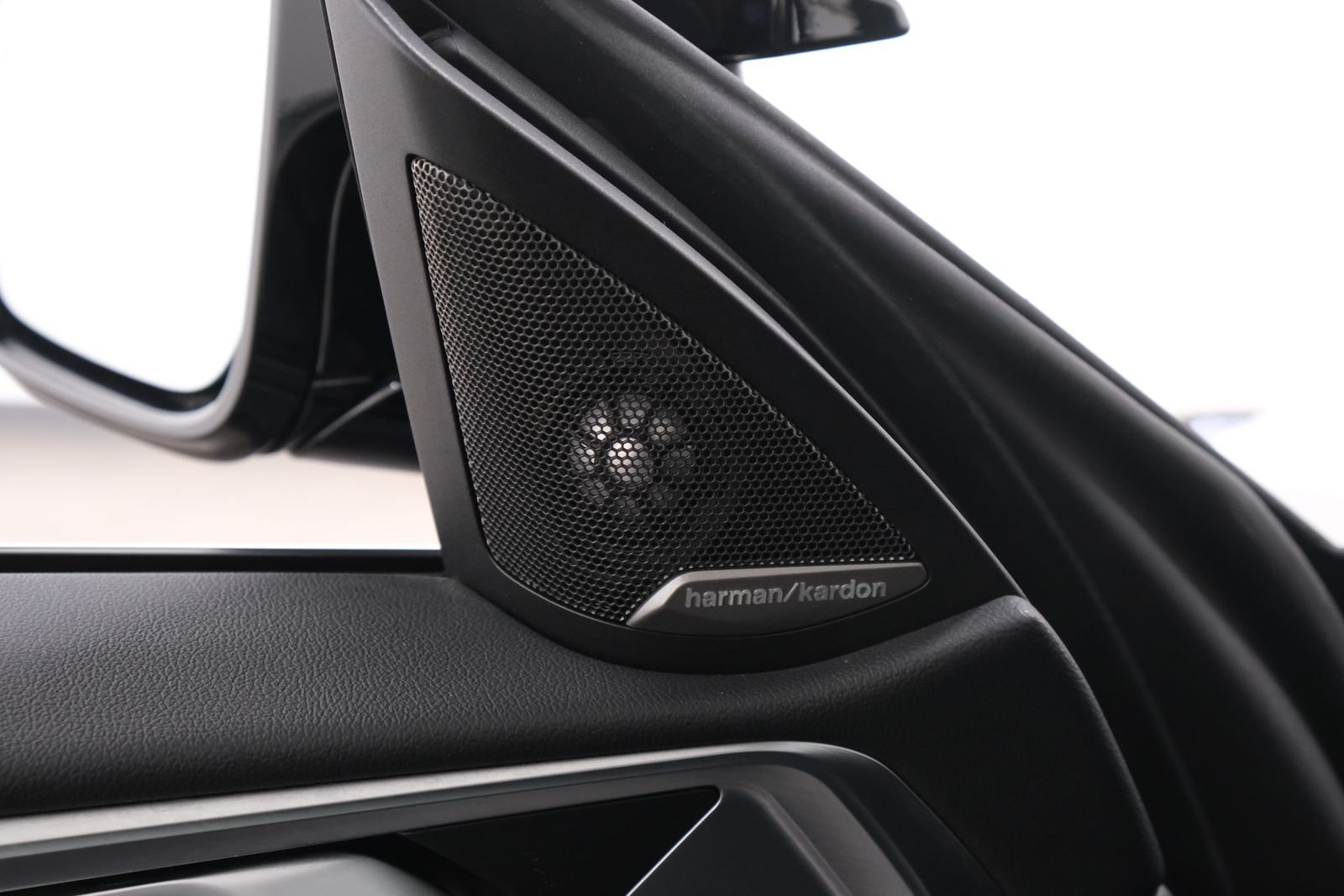 Used 2024 Tanzanite Blue II Metallic BMW Base image 29