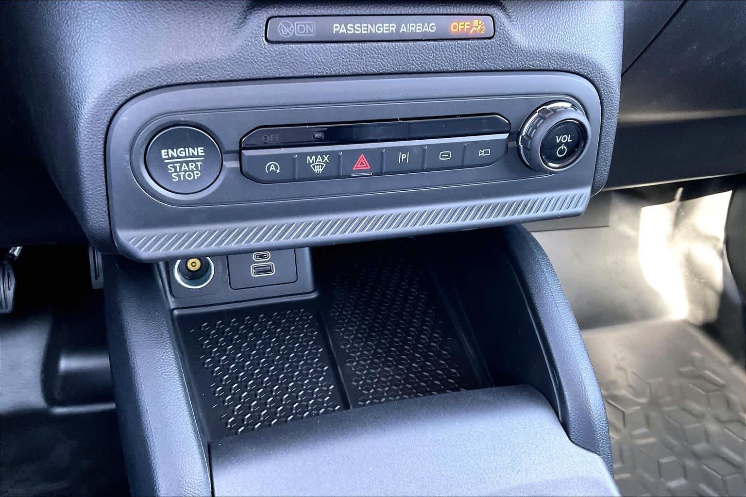 New 2026 Shadow Black Ford Badlands® image 19