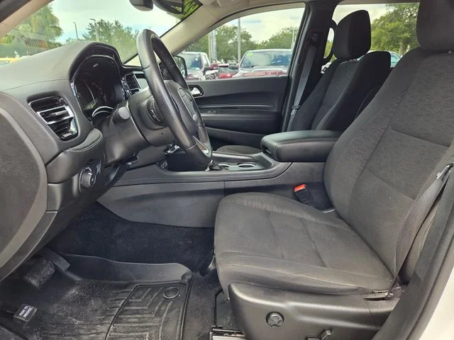 Used 2022 White Dodge SXT image 12