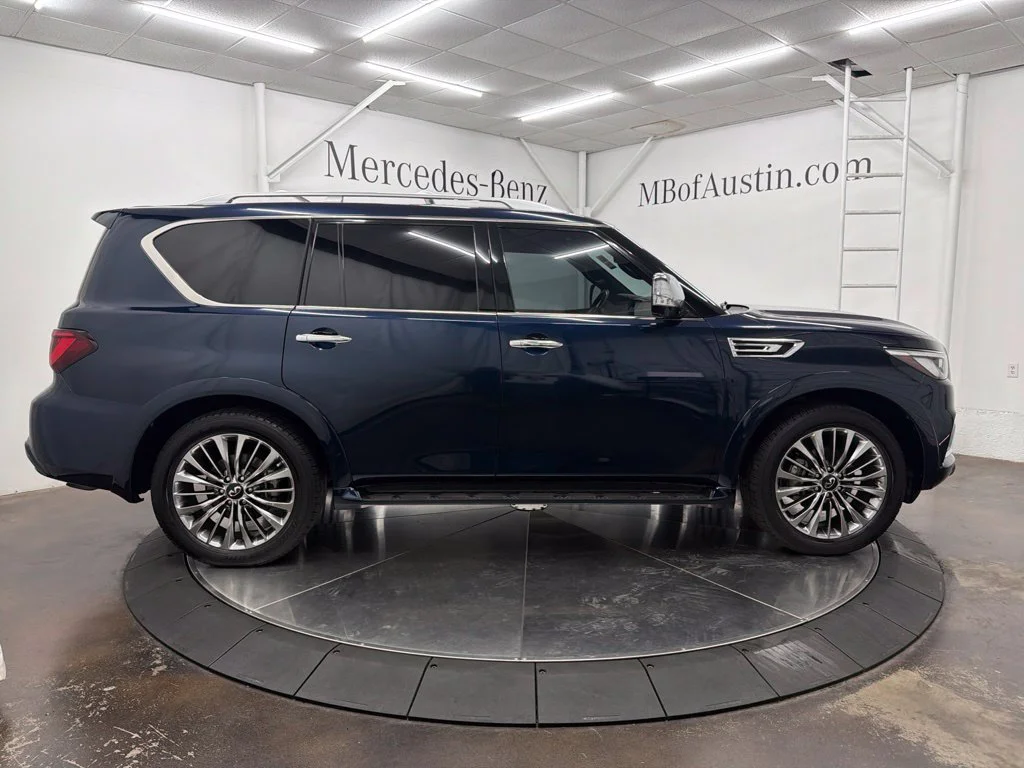 Used 2021 Blue INFINITI Sensory image 8