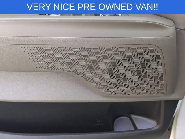 Used 2026 White Kia LXS image 15