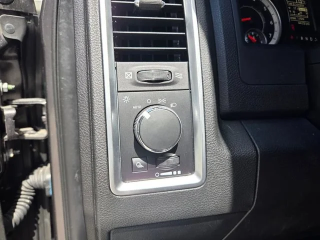 Used 2021 Sterling Met Ram SLT image 23