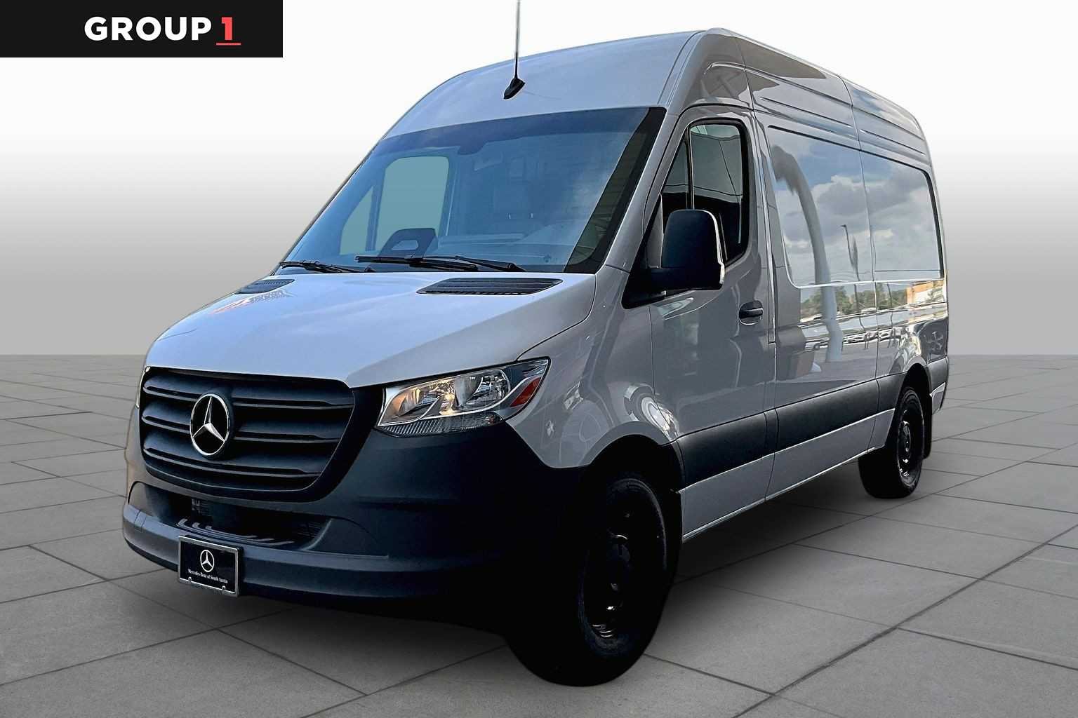 2025 Mercedes-Benz Sprinter Cargo Van 