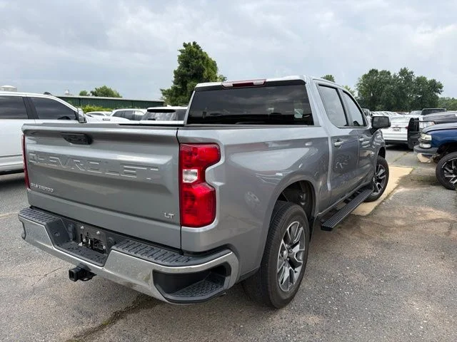 Used 2024 Gray Chevrolet LT image 5