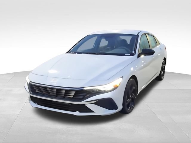New 2026 White Hyundai SEL Sport image 3