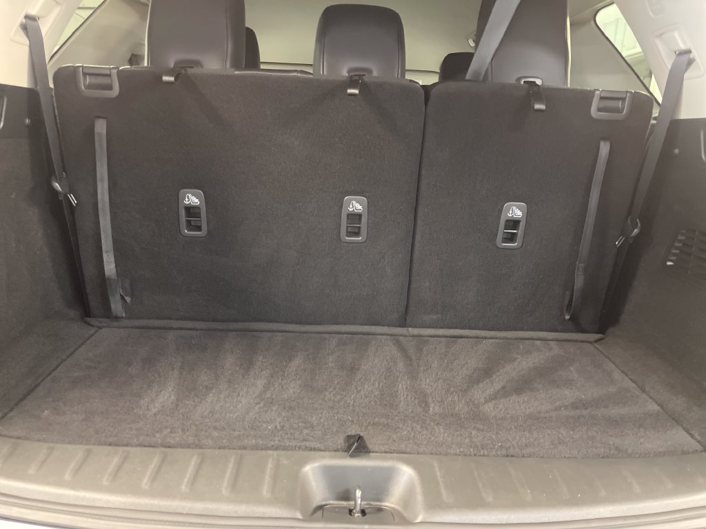 Used 2024 Gray Nissan SL image 25