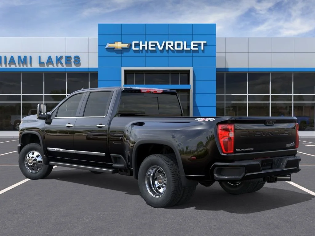New 2026 Black Chevrolet High Country DRW image 3